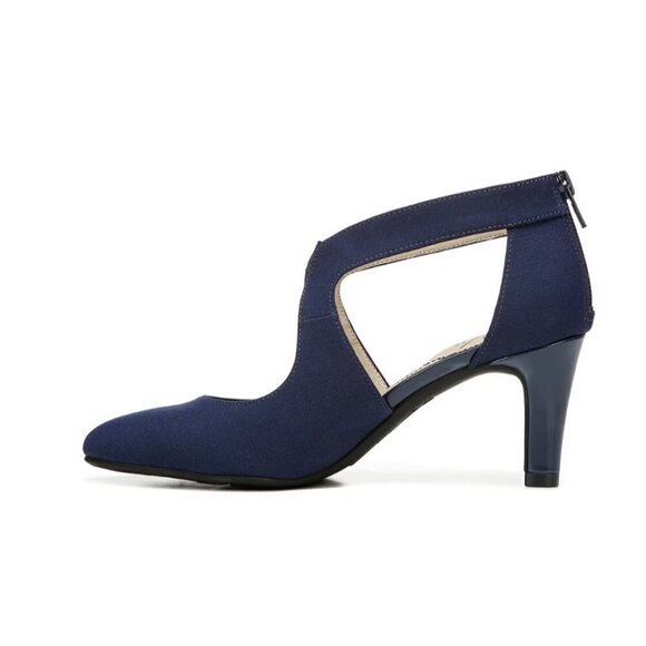 LIFESTRIDE Giovanna 2 Pumps (WIDE) - Picture 8 of 9